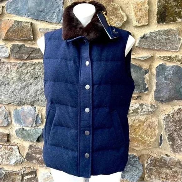 Brooks Brothers Storm System LoroPiana wool vest with rabbit fur collar size 6
